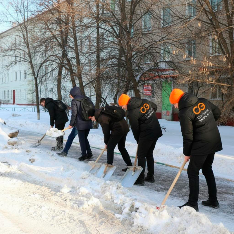Уборка снега с крыш и территорий в Минеральных Водах